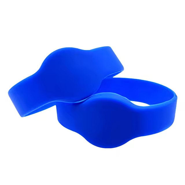 Pasient-wristband kodeskerm